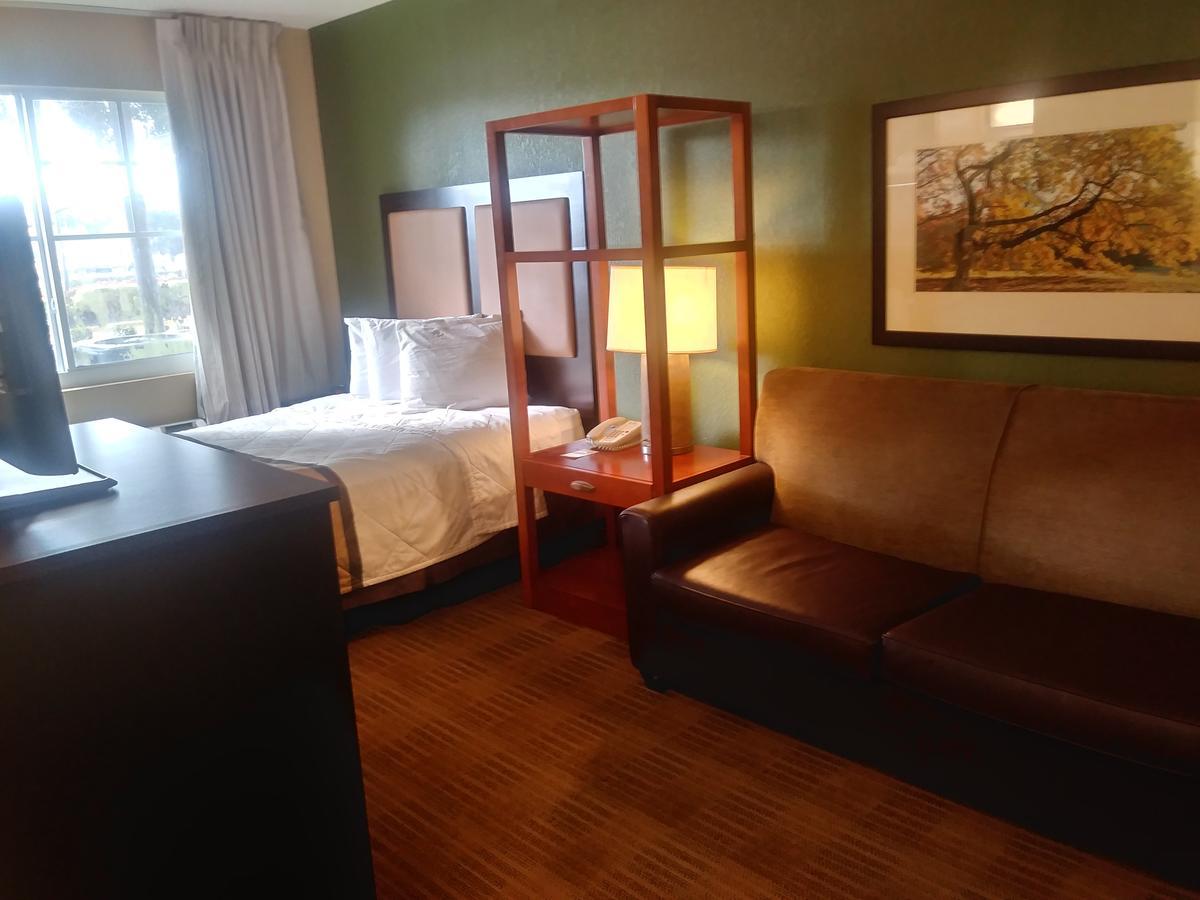 Extended Stay America Suites - Denver - Aurora North Екстериор снимка